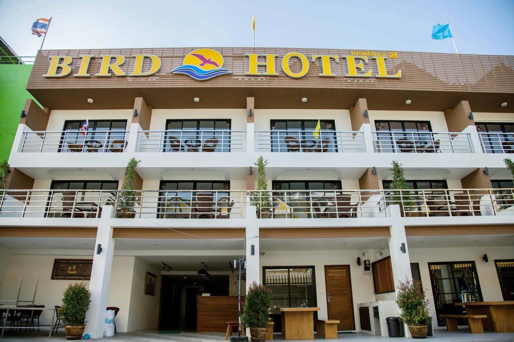 Bird Hotel Чонбурі Екстер'єр фото